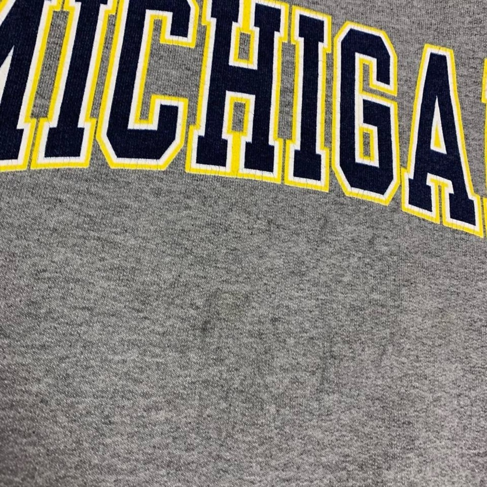 Vintage 2000s Michigan Wolverines Spellout Crewneck - Picture 4 of 8